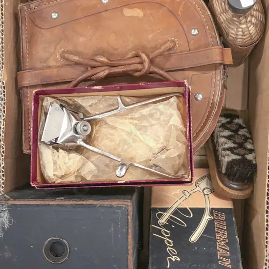Small Box of Assorted Vintage Including Collar Box and Flask