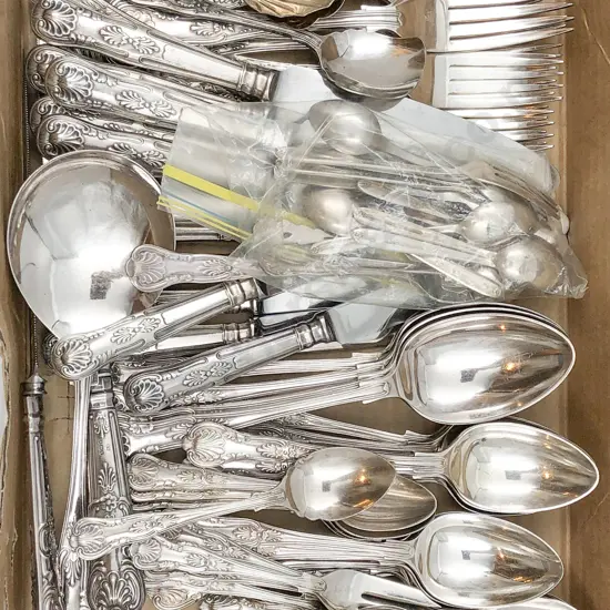 Box of Assorted Cutlery incl Kings Pattern