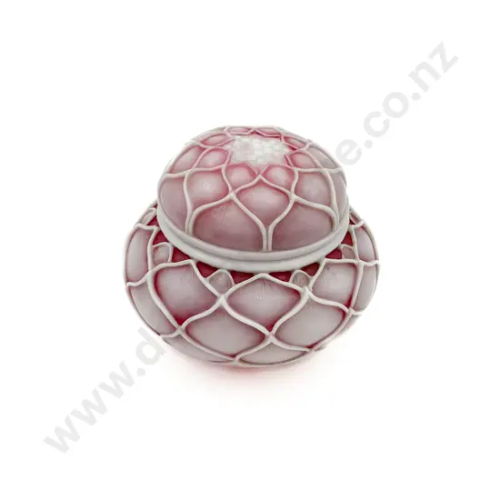 Cameo Glass Lidded Pot