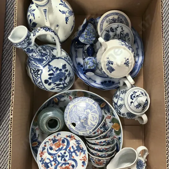 Box of Assorted Chinese Ceramics