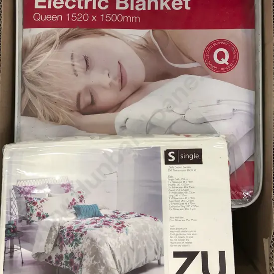 Two Electric Blankets and Single Duvet Cover Set