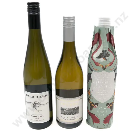 Three Bottles NZ White Wine