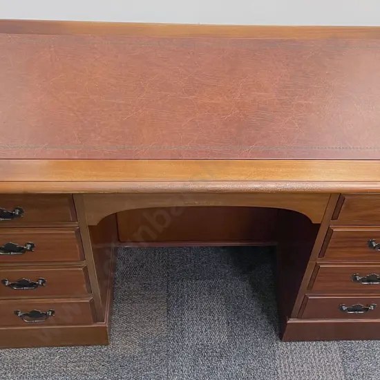 Reproduction Mahogany Leather Topped Kneehole Desk