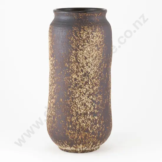 Attributed Doreen Blumhardt Vase