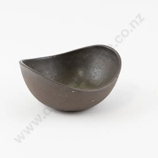 Patricia Perrin Coracle Form Bowl