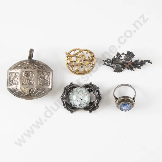 Vintage Gold Plate Art Nouveau Brooch