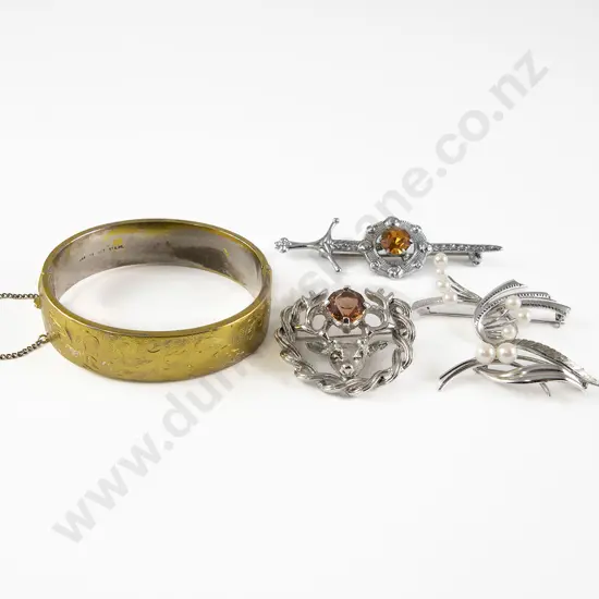 Two S/S Cultured Pearl Spray Brooches