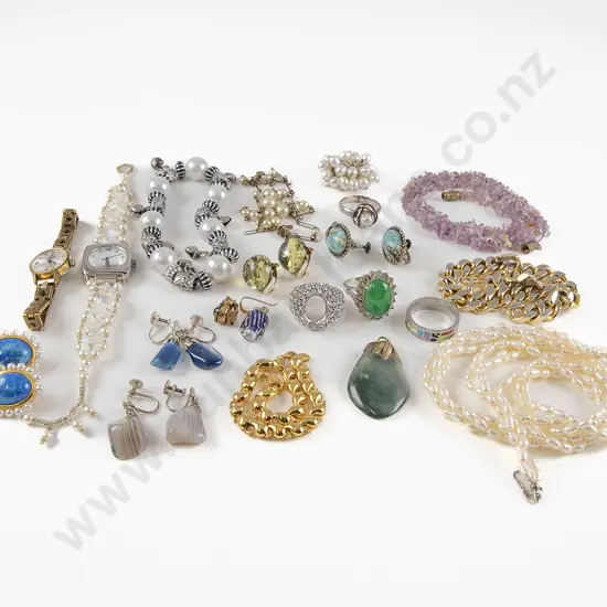 Small Selection Costume Jewellery