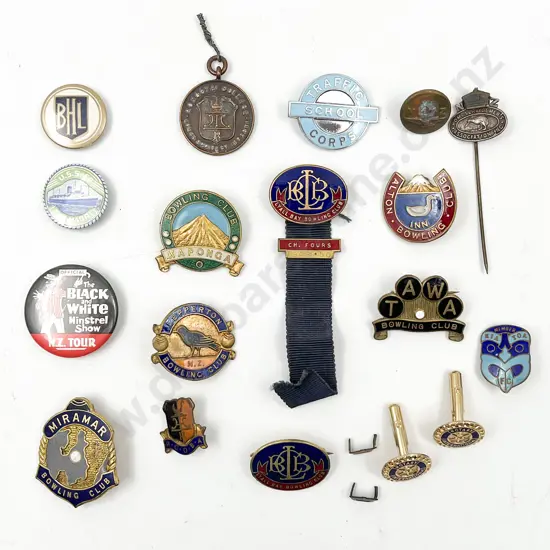 Small Collection Badges and Label Buttons