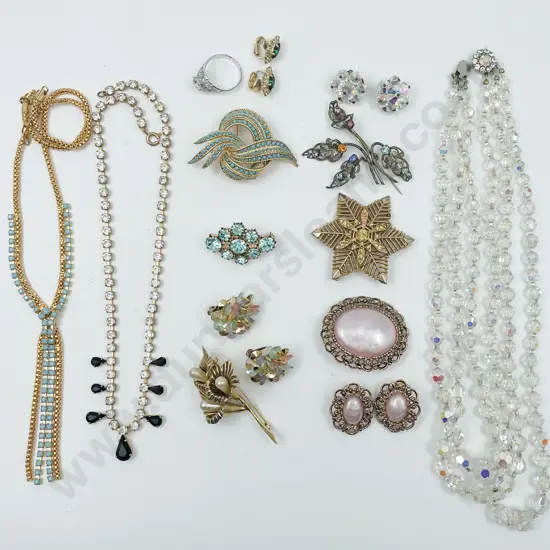 Collection Vintage Costume Dress Jewellery