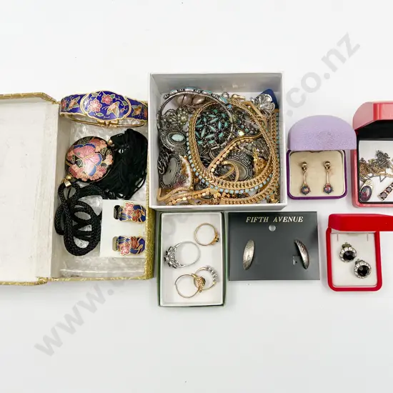 Collection Costume Jewellery
