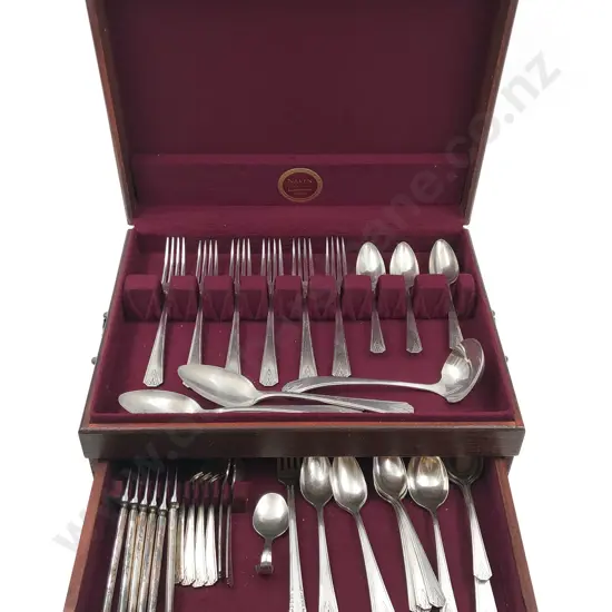 Canteen of Naken Cutlery