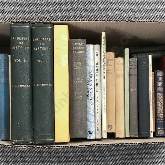 Box of Assorted Botanical Reference Books