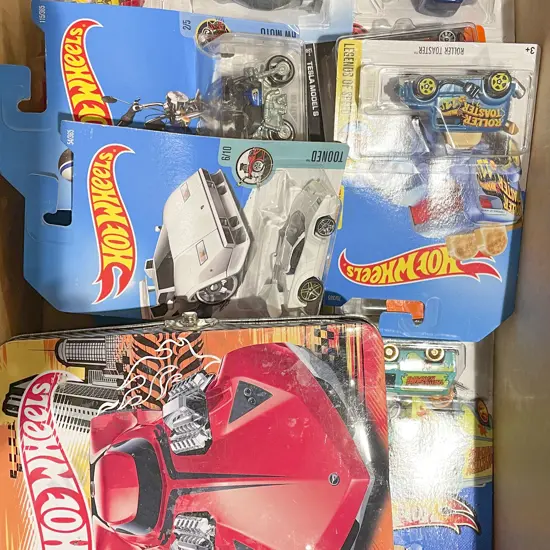 20 Boxed Hot Wheels Together with Tin