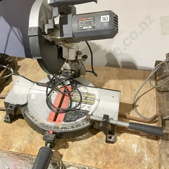 Ryobi 254mm Compound Mitre Saw