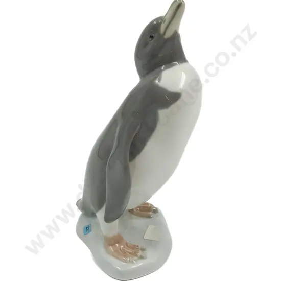 Lladro Figure of Penguin