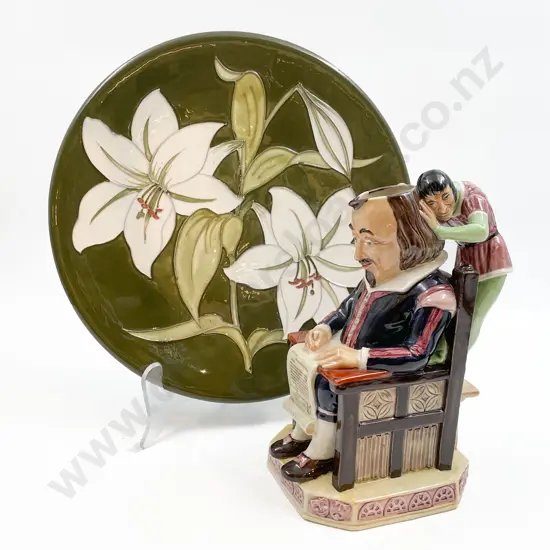 Kevin Francis Ceramics Figure "William Shakespeare (AF) together with Moorcroft Plate