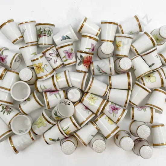 Qty of NZ Hereford Bone China Thimbles