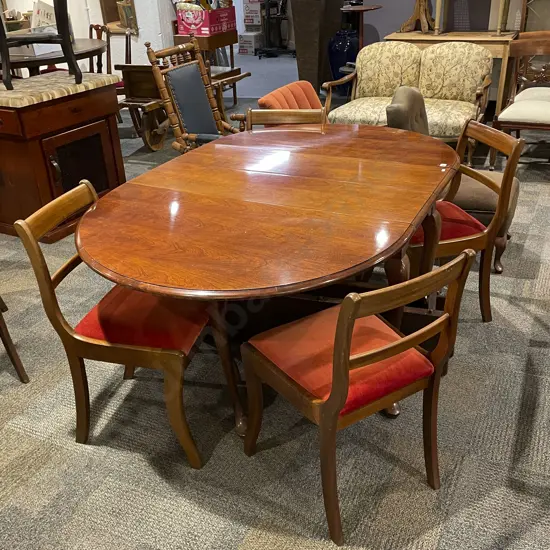 Mahogany Extension Dining Table With Four Chairs