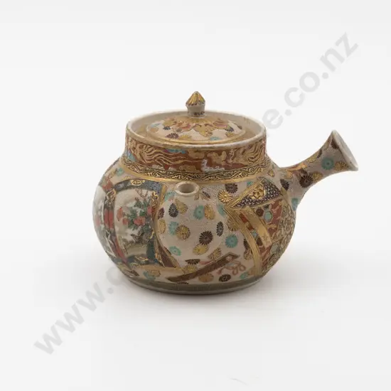 Fine Meiji Period Japanese Satsuma Miniature Sake Pot