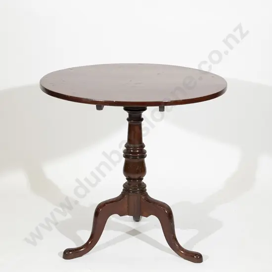Geo III Mahogany Circular Snap Top Wine Table