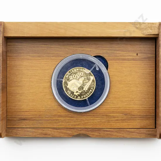 NZ 2000 Millennium Gold Kiwi