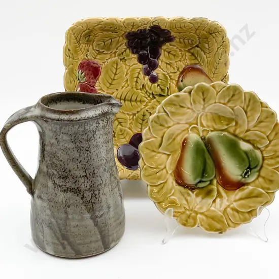 Sarreguemines Fruit Bowl & Pear Plate with NZ Pottery Jug (a/f)