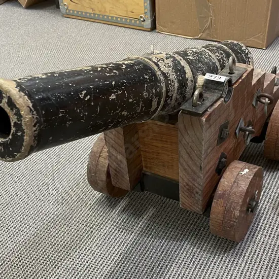 Vintage Model Cannon