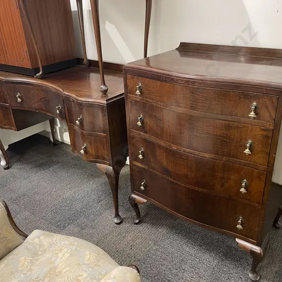 Two Piece Mahogany Bedroom Suite Comprising of Four Drawer Chest and Dressing Table
