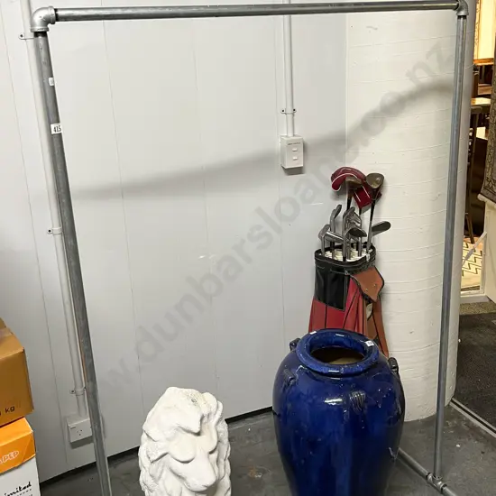 Industrial Pipe Form Clothes Rack