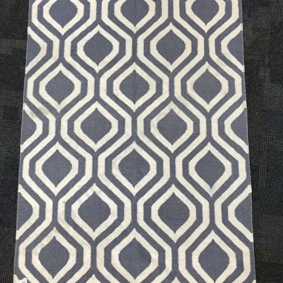 Modern Kilim Style Woven Rug