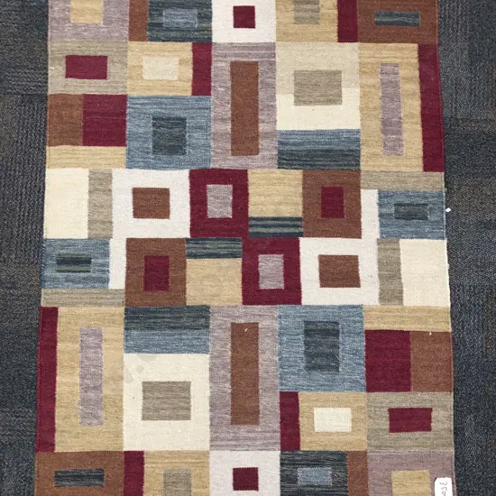 Modern Design Kilim Weave Rug