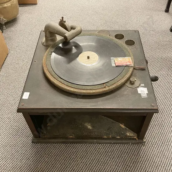Vintage Brunswick Record Player (AF)