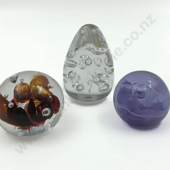 Three Art Glass Paperweights Incl. Höglund and Caithness