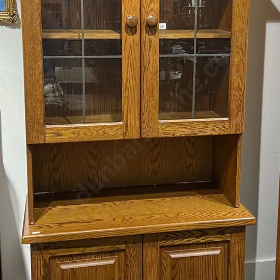 Oak Glazed Door Kitchen Cabinet