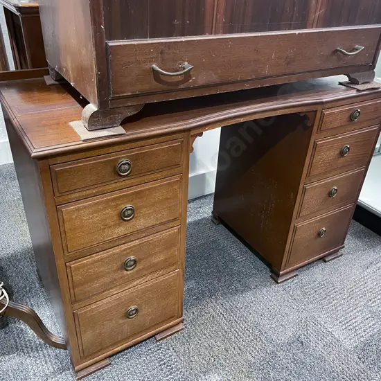 Reproduction Desk (faults)