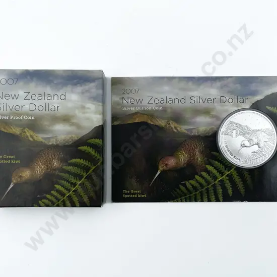 NZ 2007 The Great Spotted Kiwi Silver Proof Dollar x2