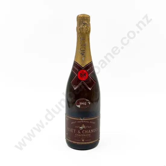 1 bottle 1992 Moet & Chandon Brut Imperial Rose Champagne