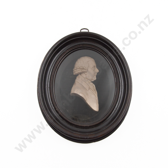 Geo III Relief Wax Portrait Bust Of A Gent