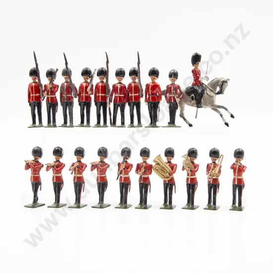 Britains Scots Guard Parade and Band 20pces