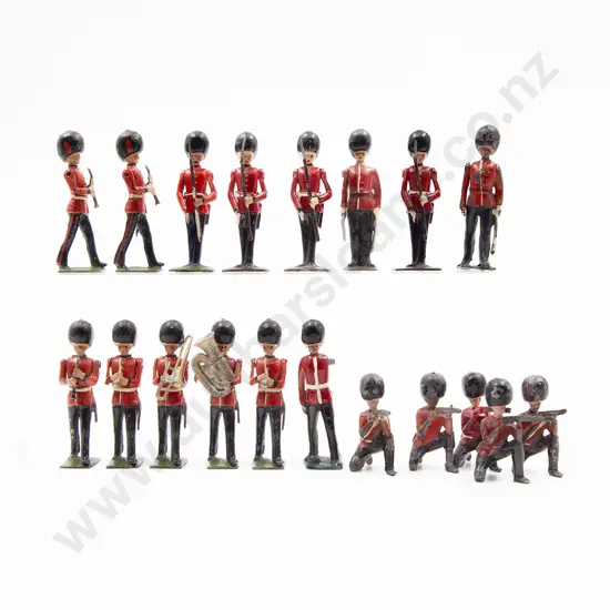 Britains Scots Guard Parade and Band 19pces