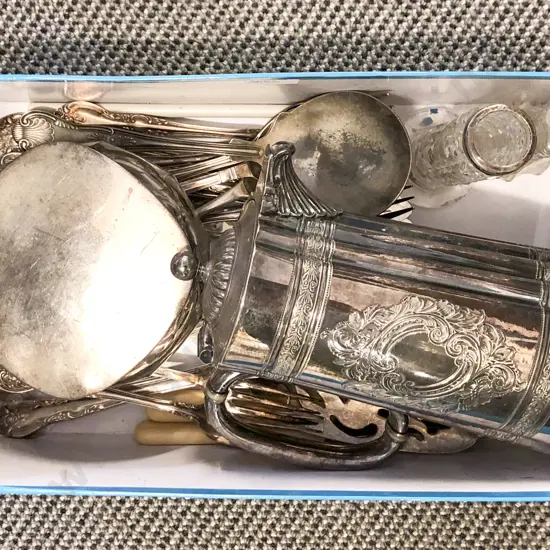 Box with Cutlery