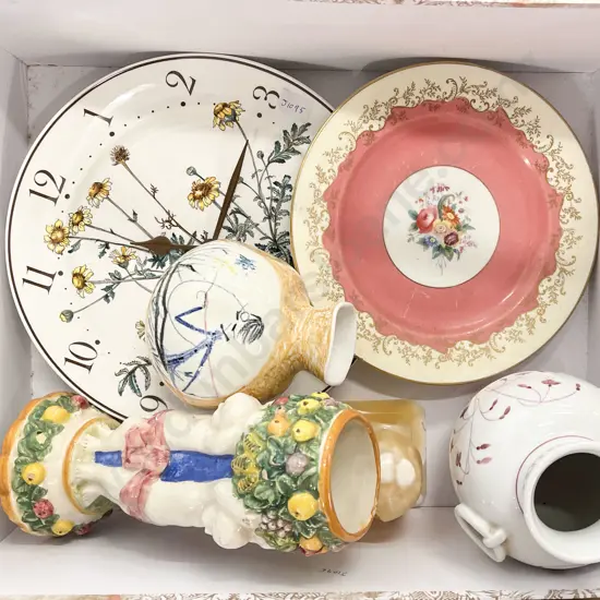 Box of China and Onyx Sphynx