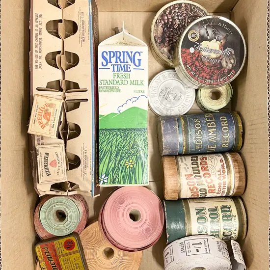 Box with Edison Cylinder Containers