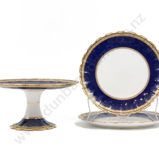 Spode Blue and Gilt Comport and Two Matching Plates