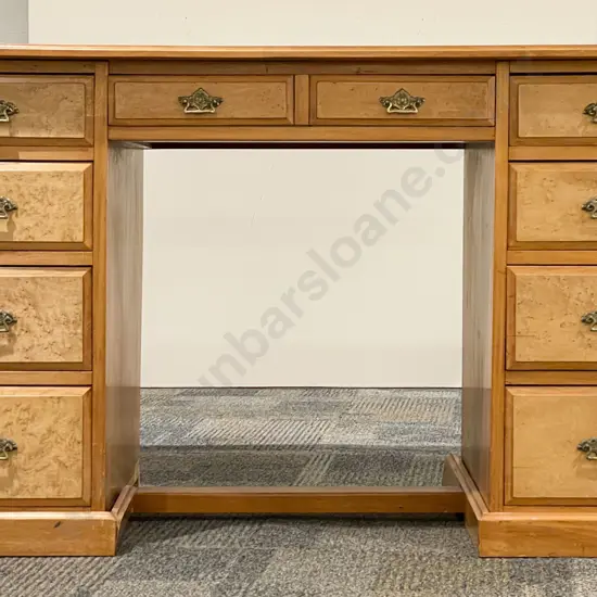 Colonial Knee Hole Desk