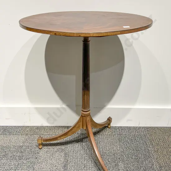 Oval Snap Top Occ. Table