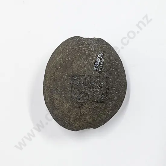 A Mahe (Stone Sinker)