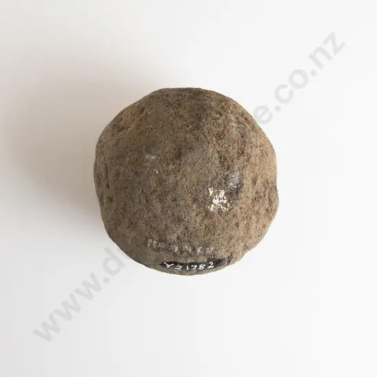 A Spherical Hammer Stone