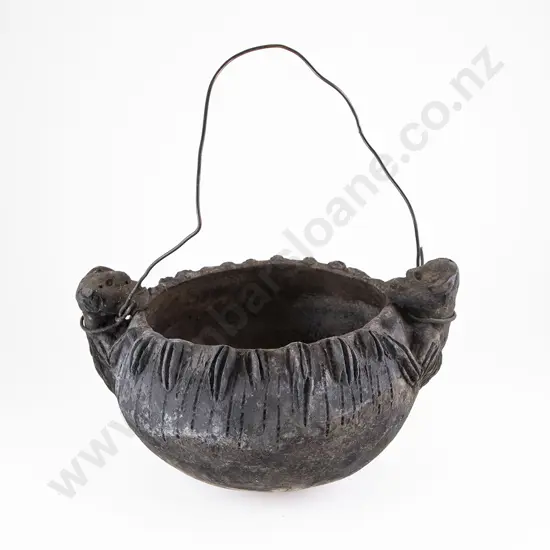 A Papua New Guinea Cooking Pot